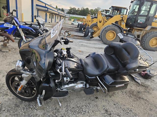 2017 HARLEY-DAVIDSON FLHTCU ULT 1HD1FCC12HB640220