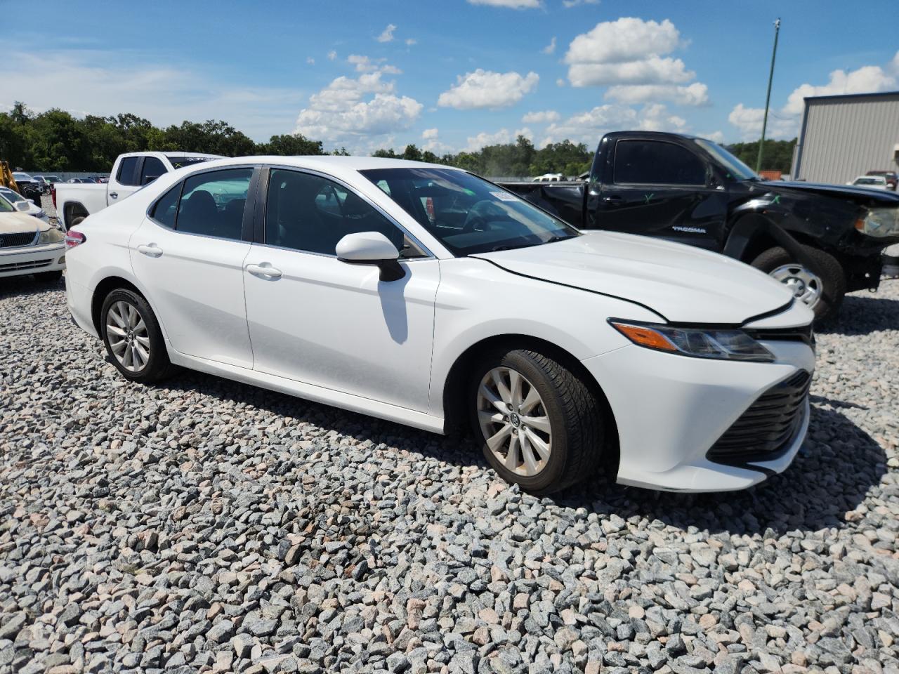 TOYOTA CAMRY L