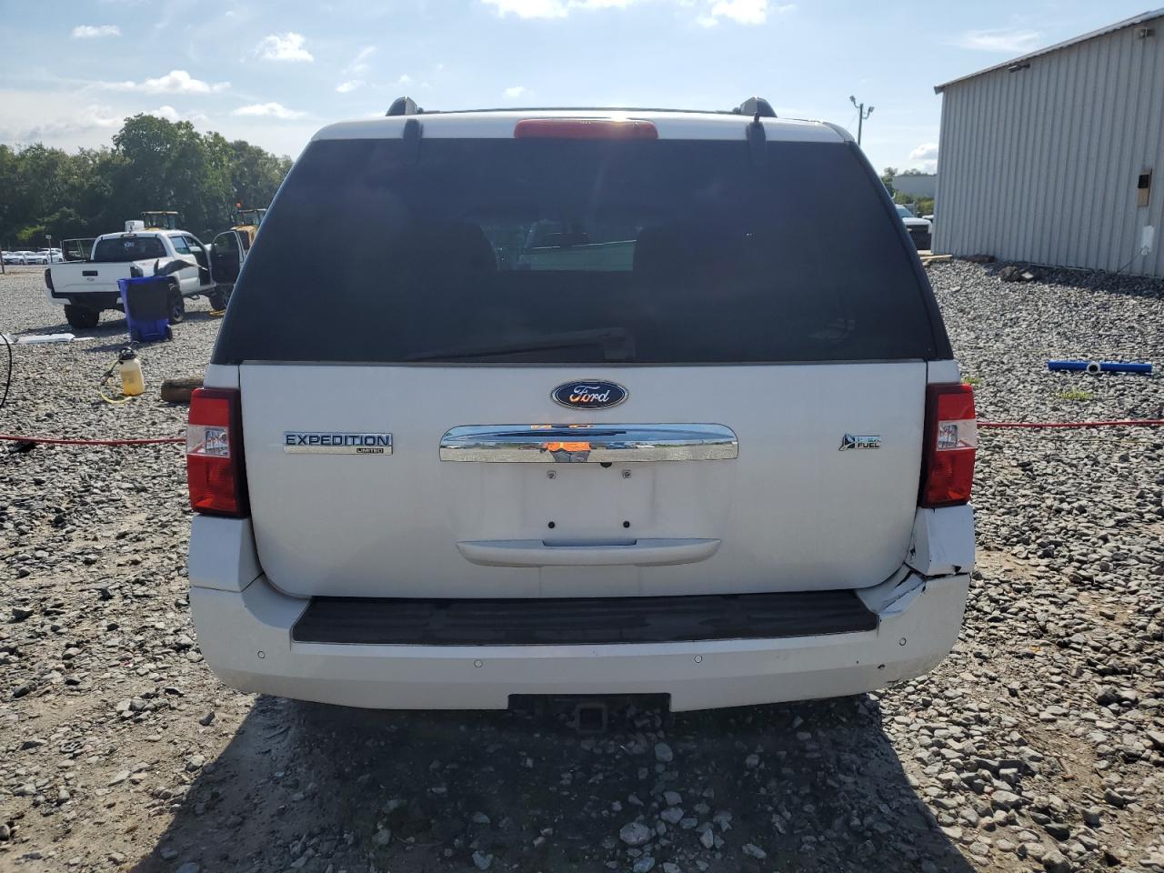 FORD EXPEDITION LIMITED