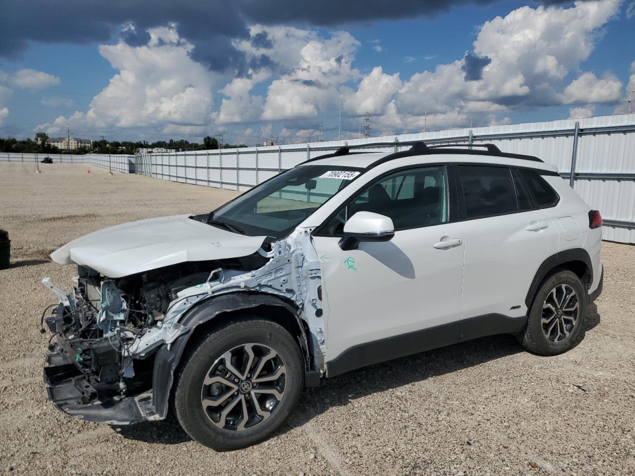 TOYOTA COROLLA CROSS SE