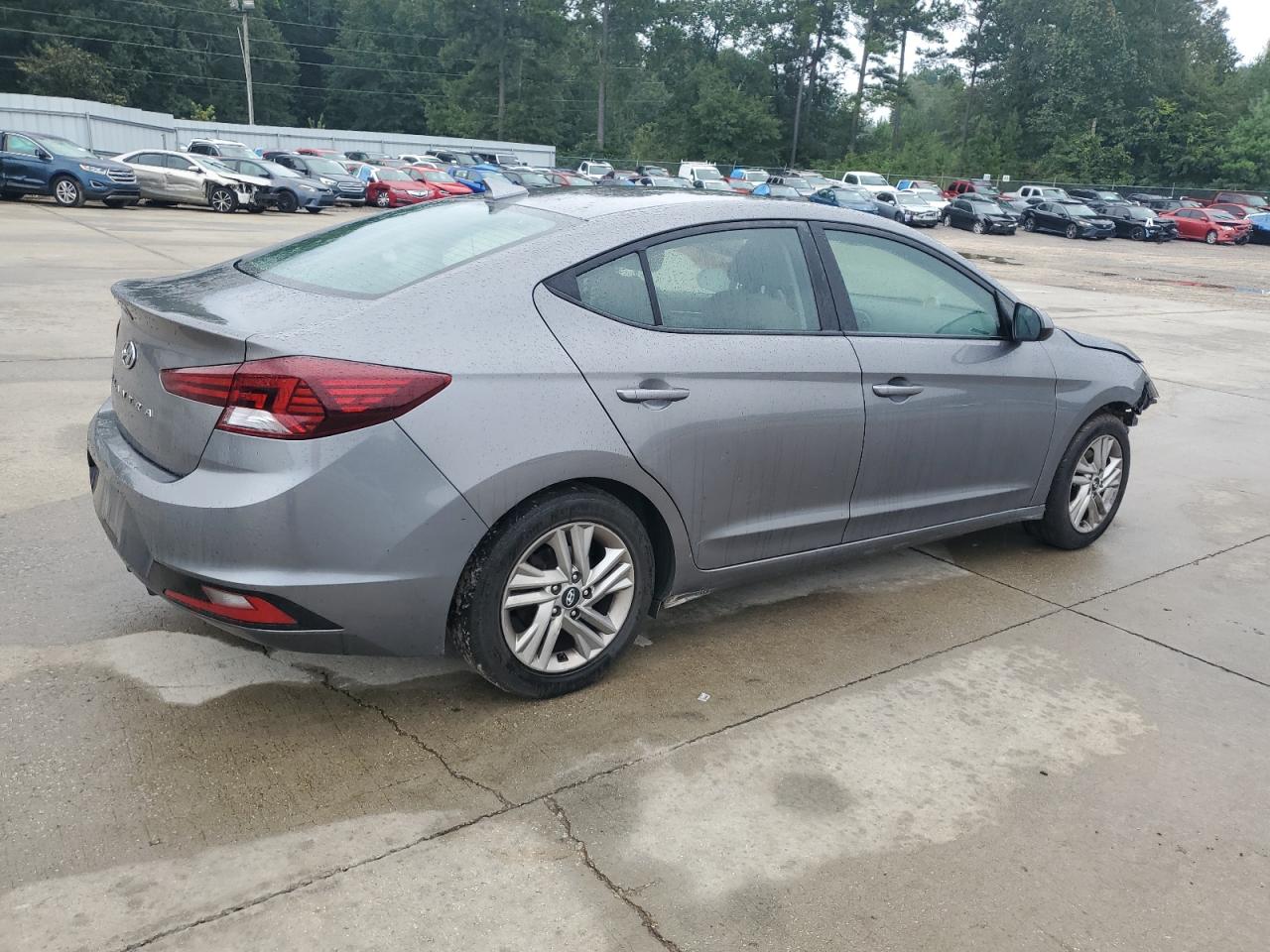HYUNDAI ELANTRA SEL