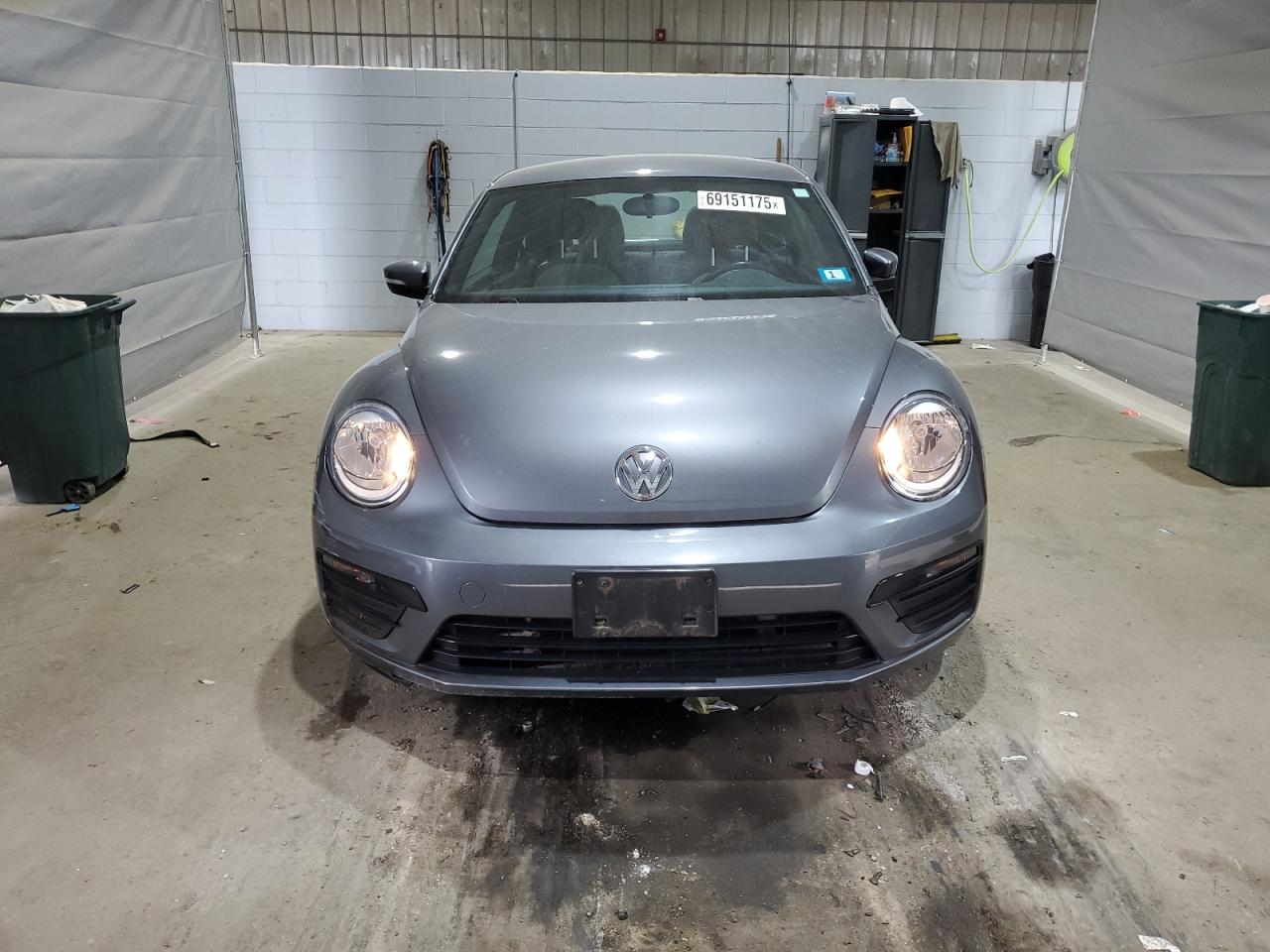 VOLKSWAGEN BEETLE 1.8T