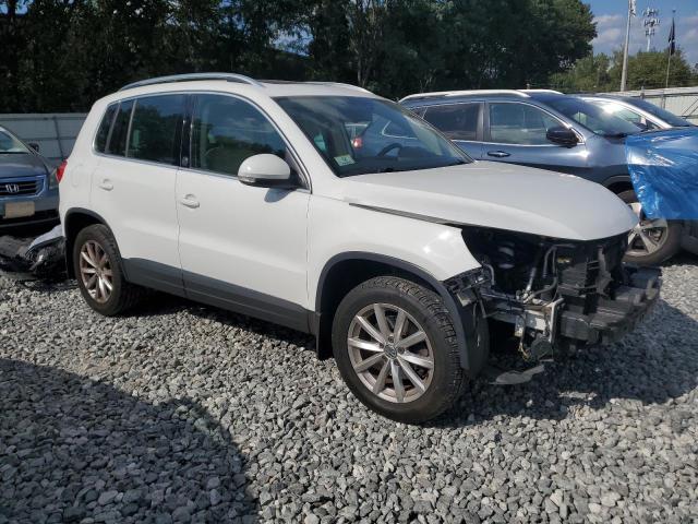 2017 VOLKSWAGEN TIGUAN WOL WVGSV7AXXHK001358