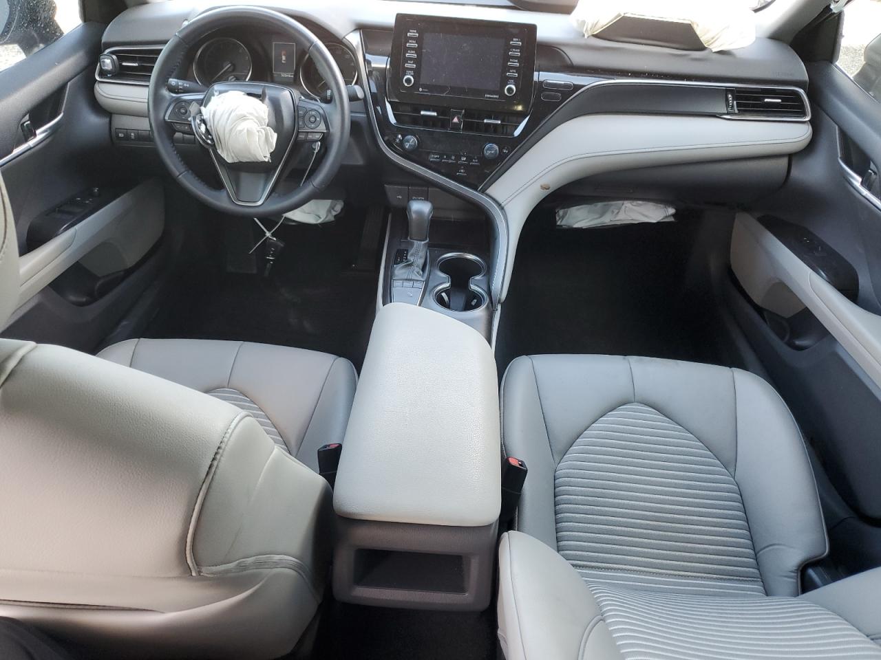 TOYOTA CAMRY SE NIGHT SHADE