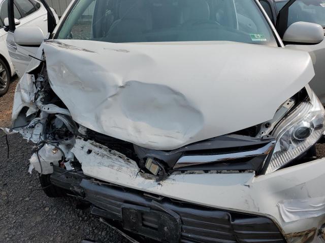 2018 TOYOTA SIENNA XLE 5TDDZ3DC9JS207675