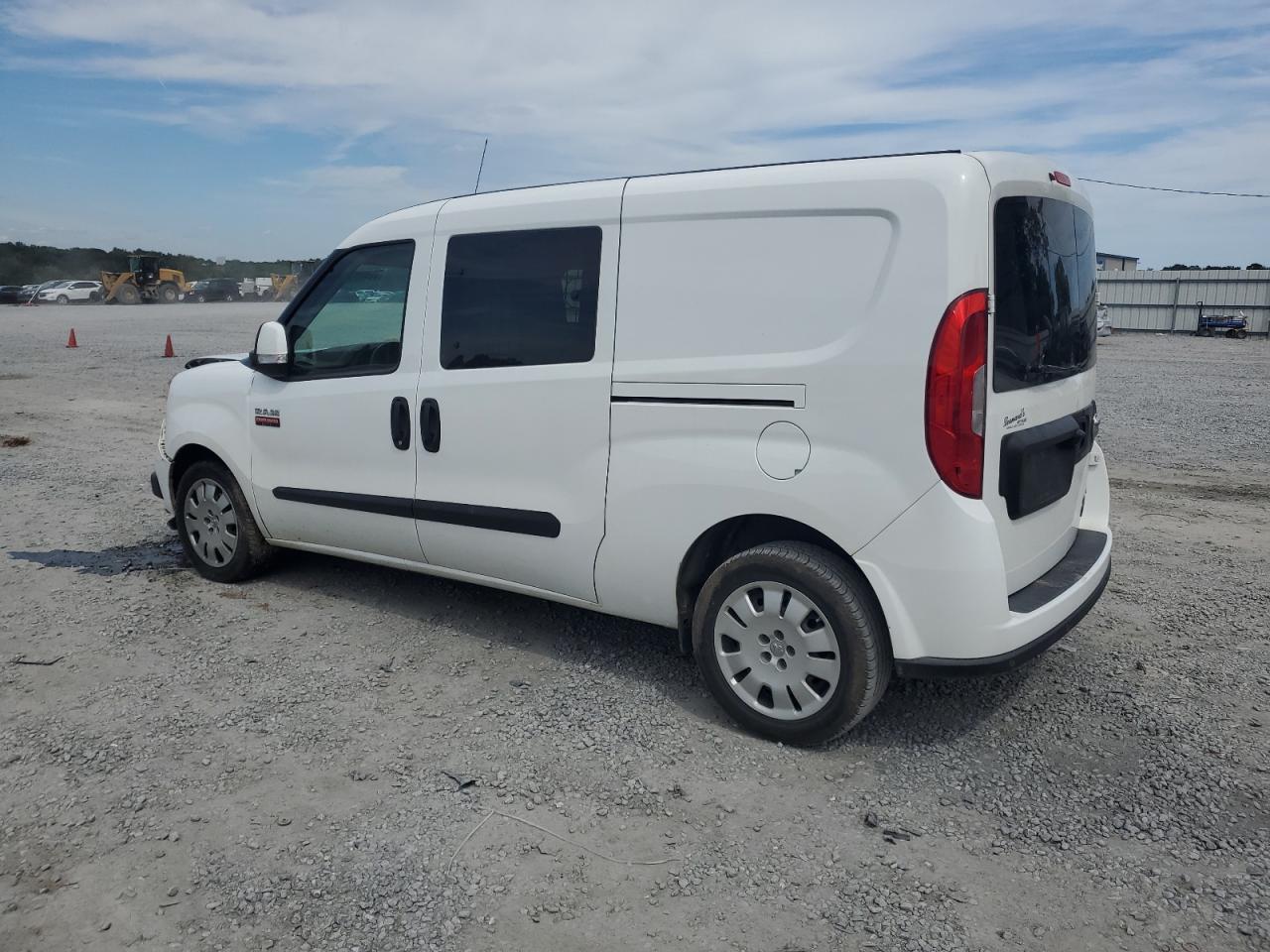 RAM PROMASTER SLT