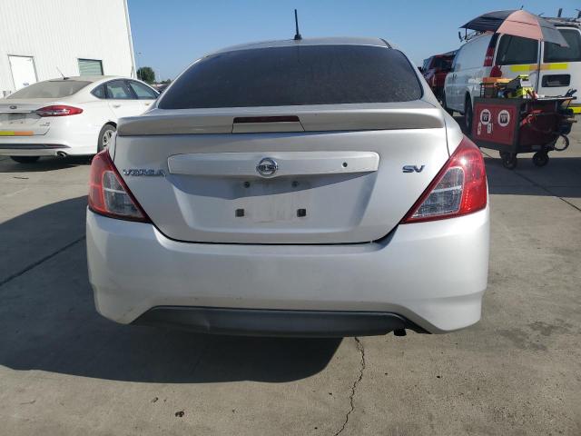 2017 NISSAN VERSA S 3N1CN7APXHK465525