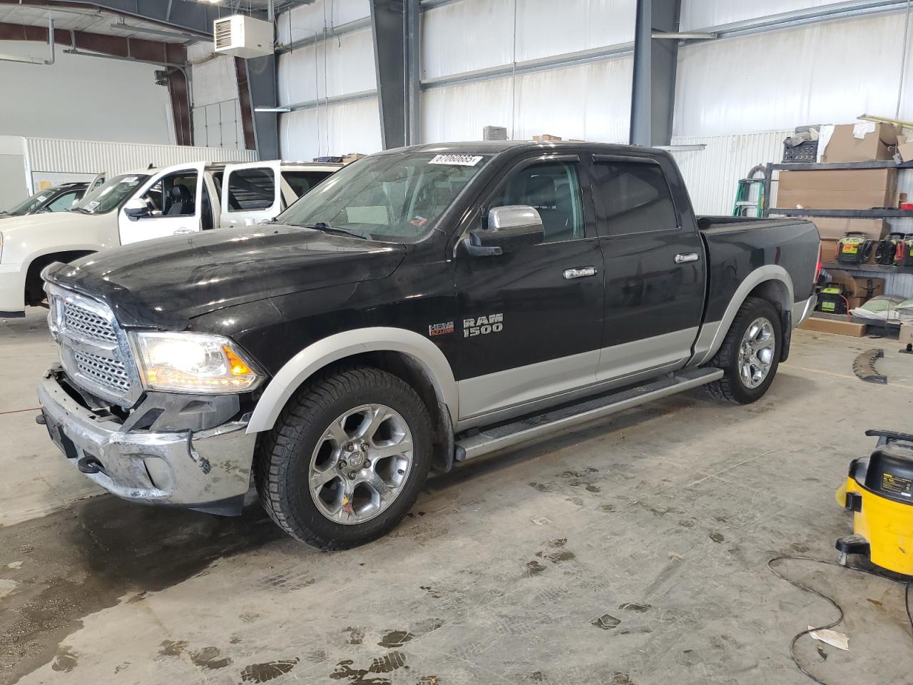 RAM 1500 LARAMIE