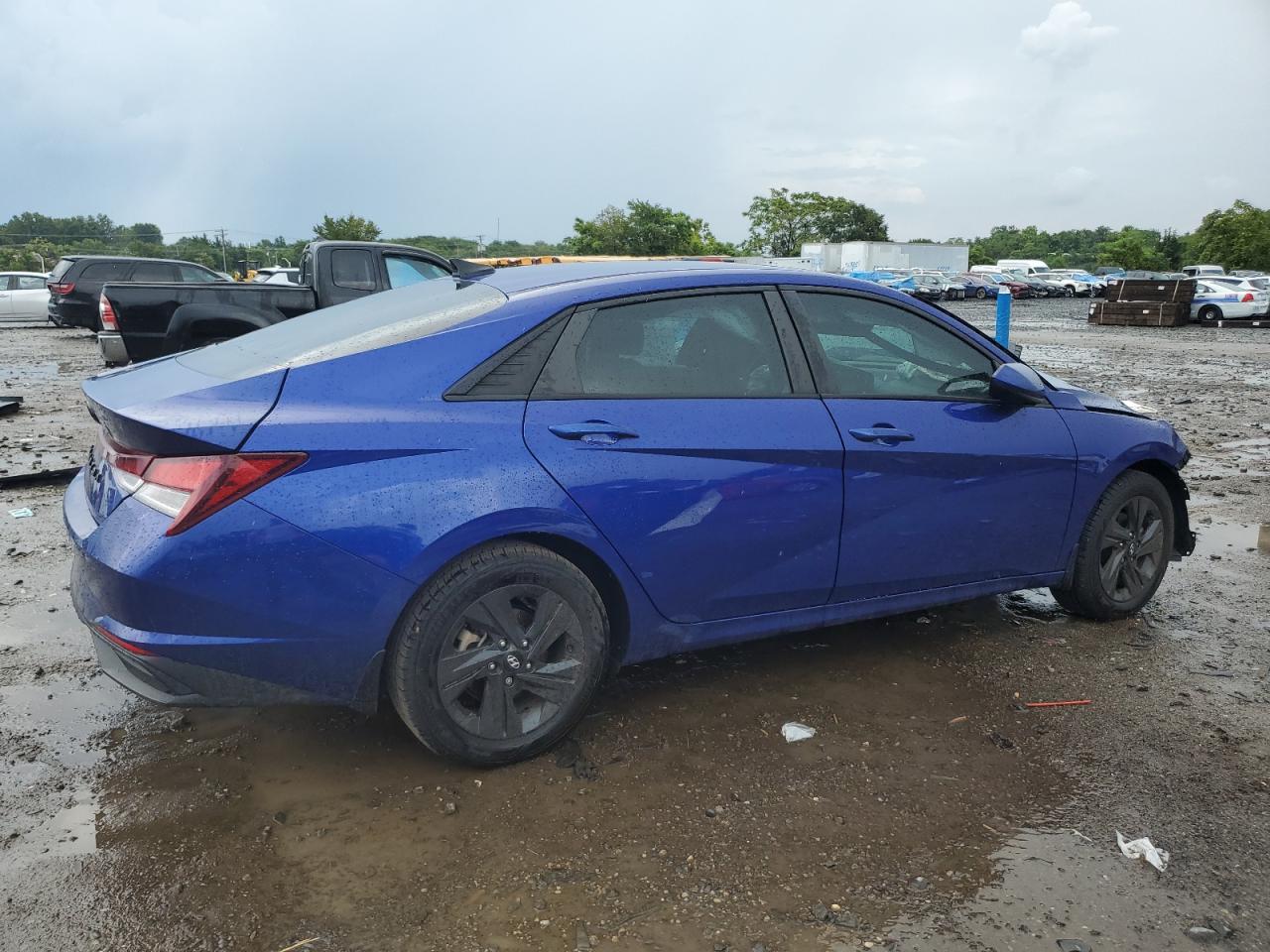 HYUNDAI ELANTRA SEL