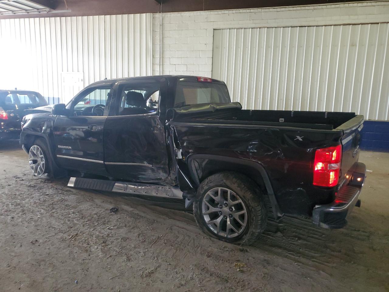 GMC SIERRA K1500 SLT