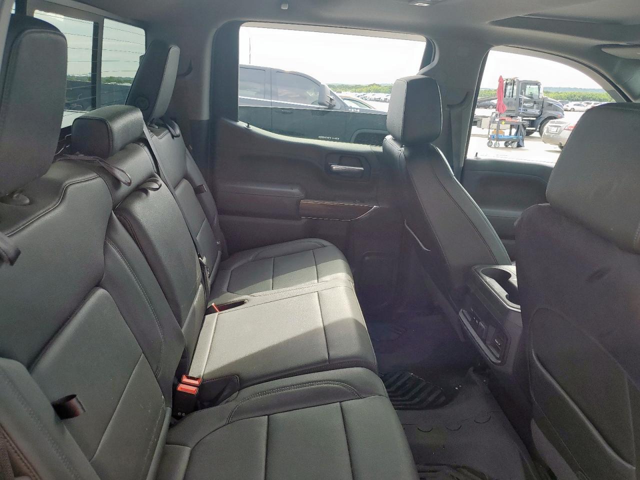 CHEVROLET SILVERADO K1500 RST