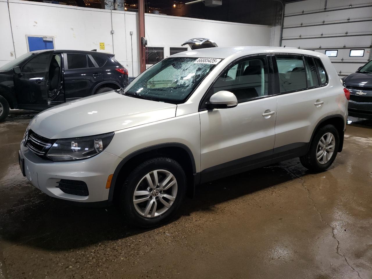 VOLKSWAGEN TIGUAN S
