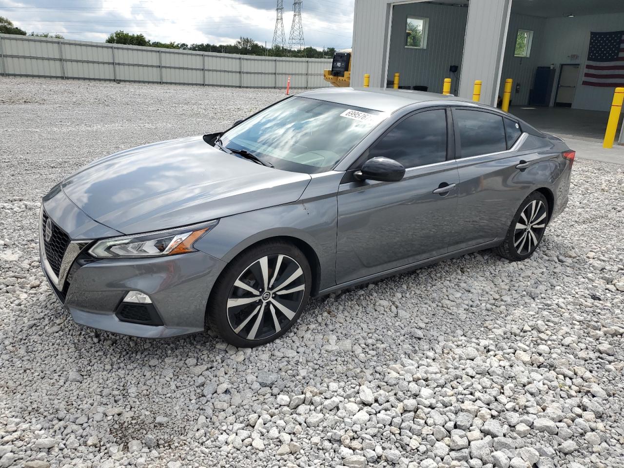 NISSAN ALTIMA SR