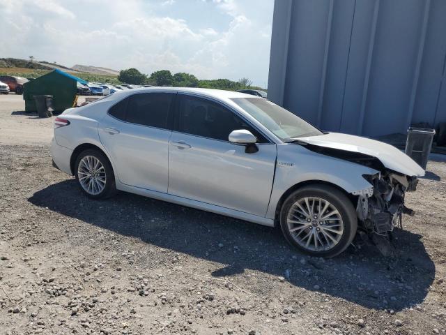 2018 TOYOTA CAMRY HYBR 4T1B21HK6JU004154