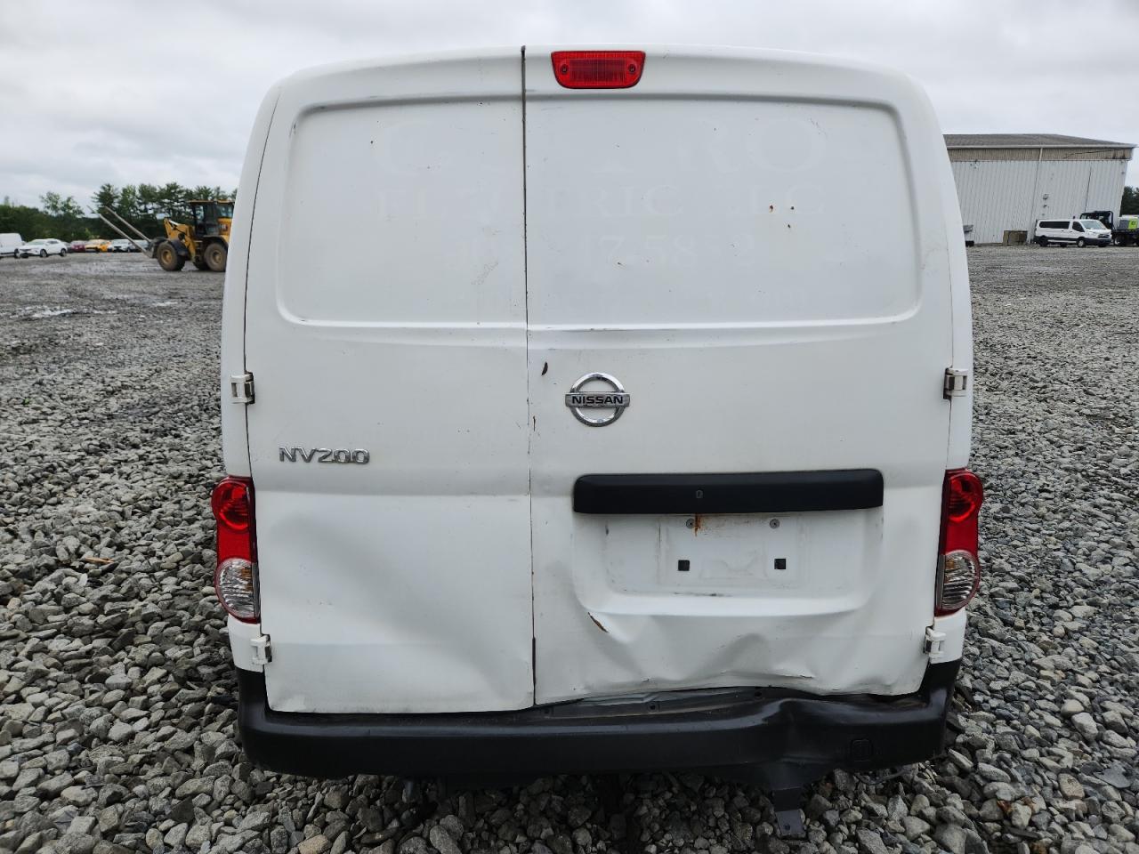 NISSAN NV200 2.5S