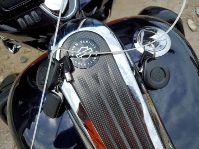 2015 HARLEY-DAVIDSON FLHXSE CVO 1HD1PXN15FB952823
