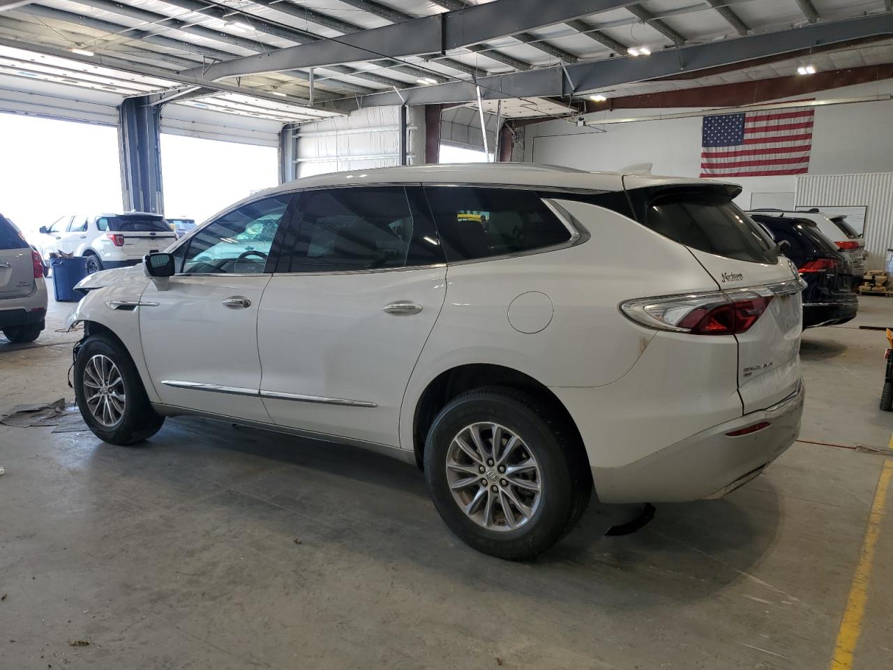 BUICK ENCLAVE ESSENCE