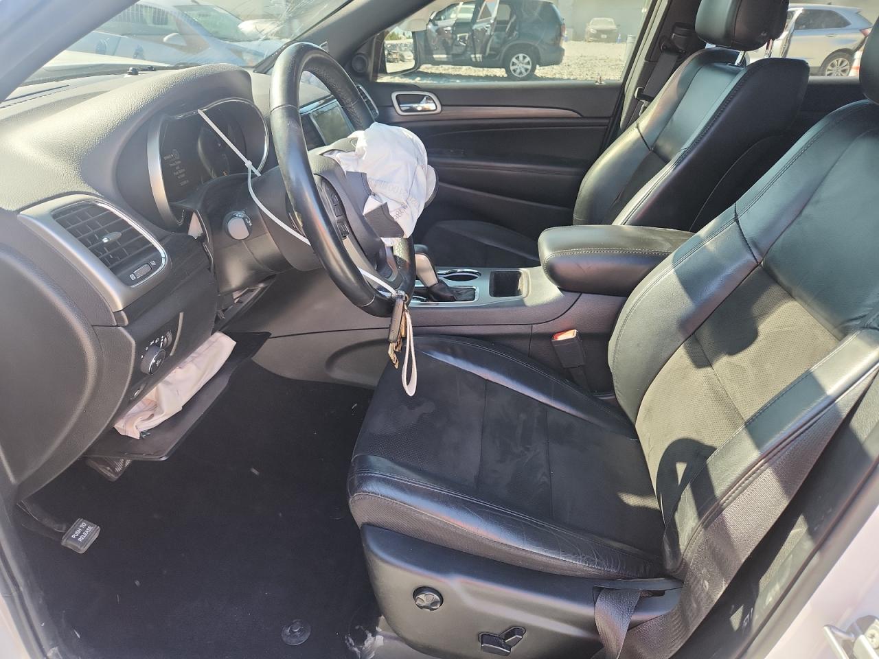 JEEP GRAND CHEROKEE LAREDO