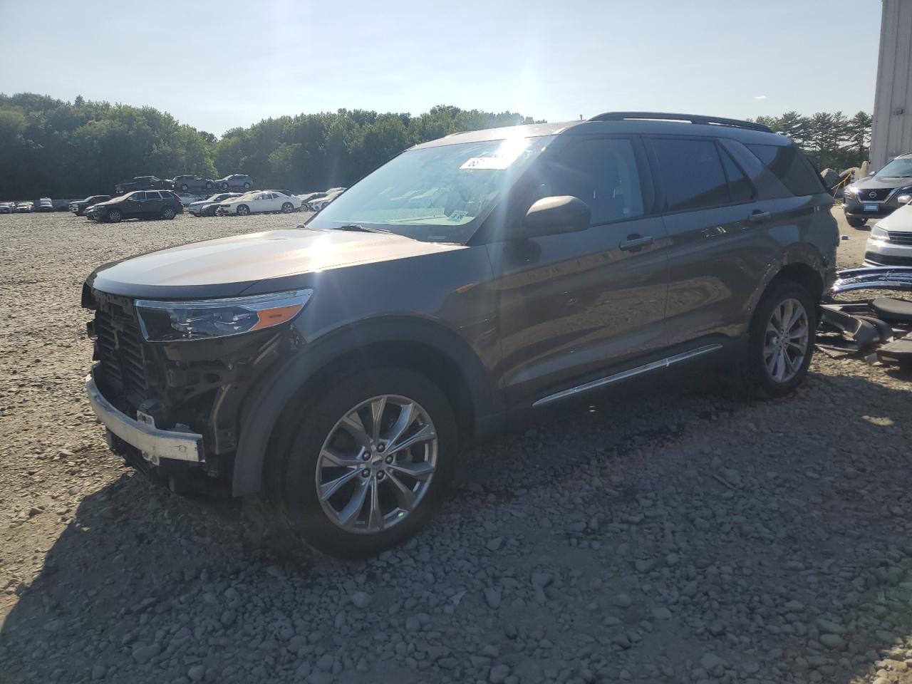 FORD EXPLORER XLT
