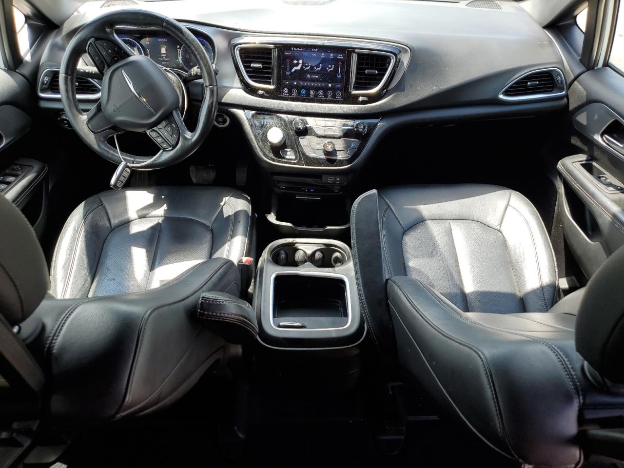 CHRYSLER PACIFICA TOURING L PLUS