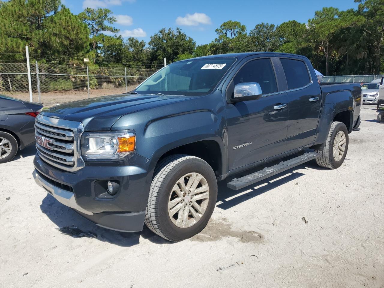 GMC CANYON SLT