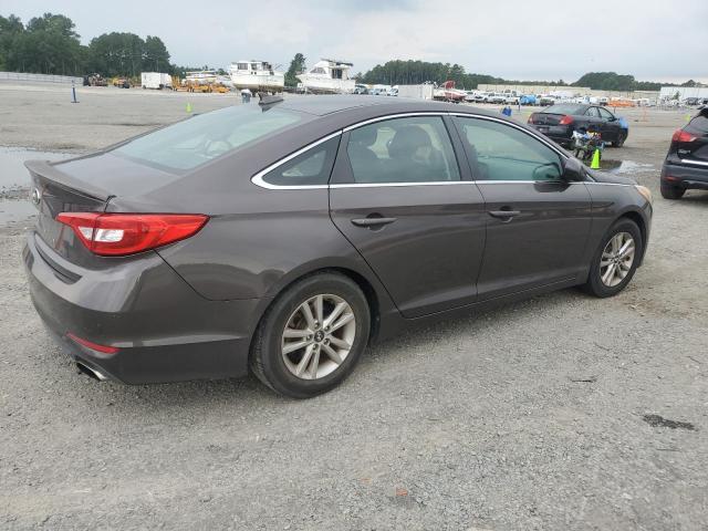 2016 HYUNDAI SONATA SE 5NPE24AF2GH404540