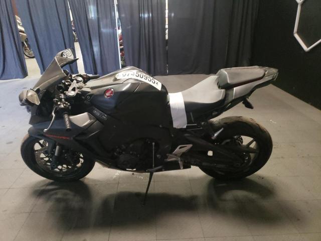 2018 HONDA CBR1000 RR JH2SC7712JK100461