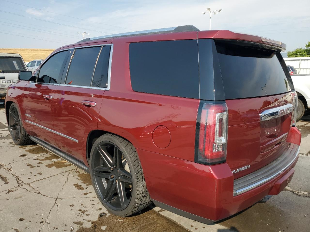 GMC YUKON DENALI