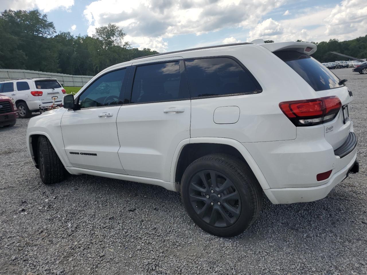JEEP GRAND CHEROKEE LAREDO