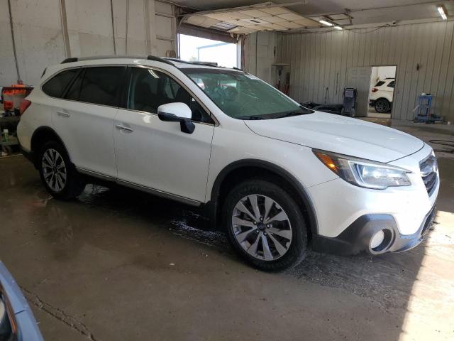 2018 SUBARU OUTBACK TO 4S4BSATC7J3226353