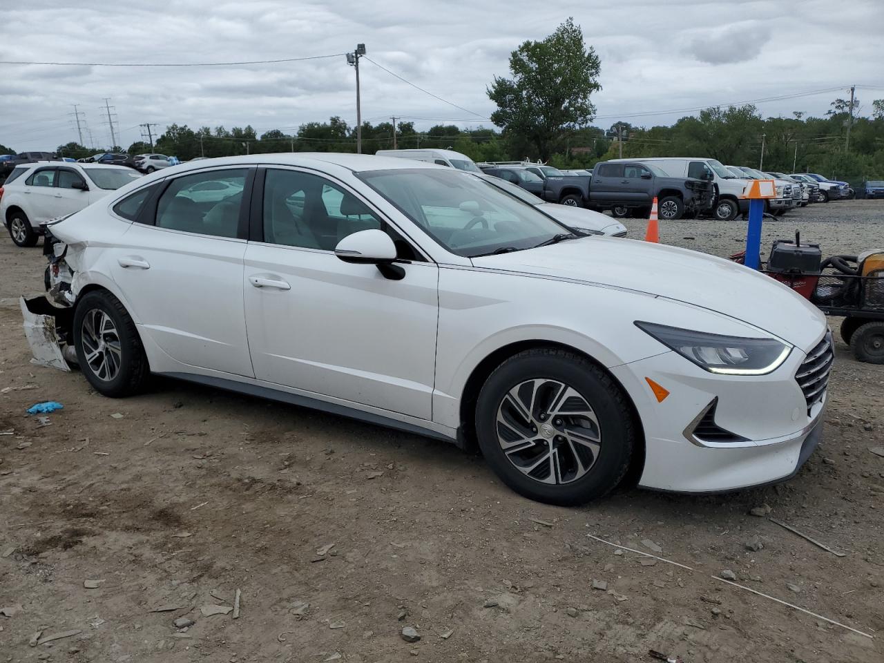 HYUNDAI SONATA HYBRID
