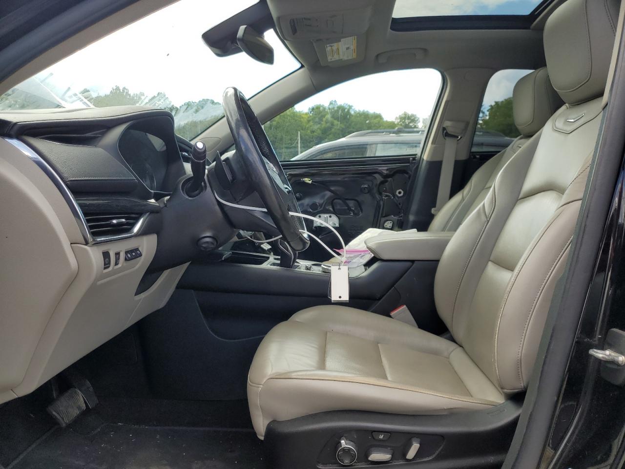 CADILLAC XT4 PREMIUM LUXURY