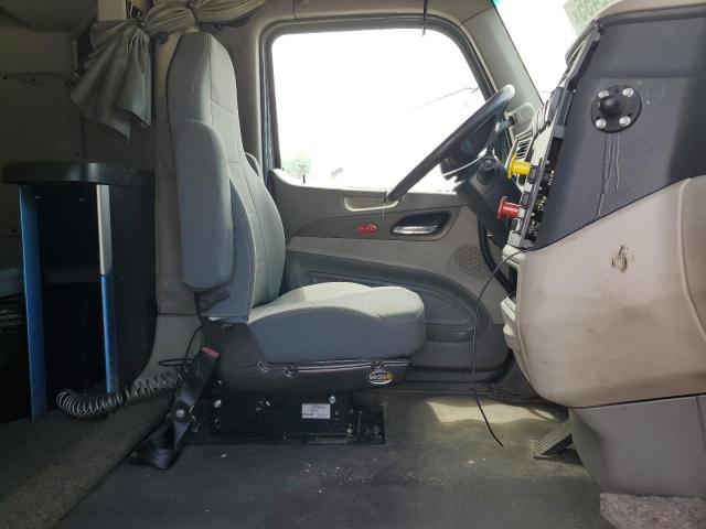 2019 PETERBILT TRACTOR 579 #3223246783