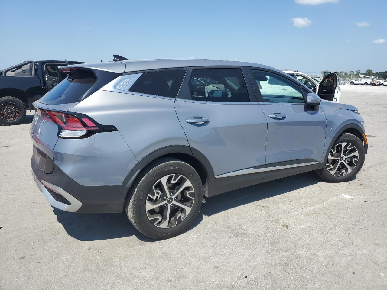 KIA SPORTAGE EX