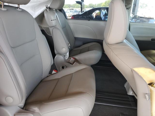 2019 TOYOTA SIENNA XLE - 5TDYZ3DC7KS004254