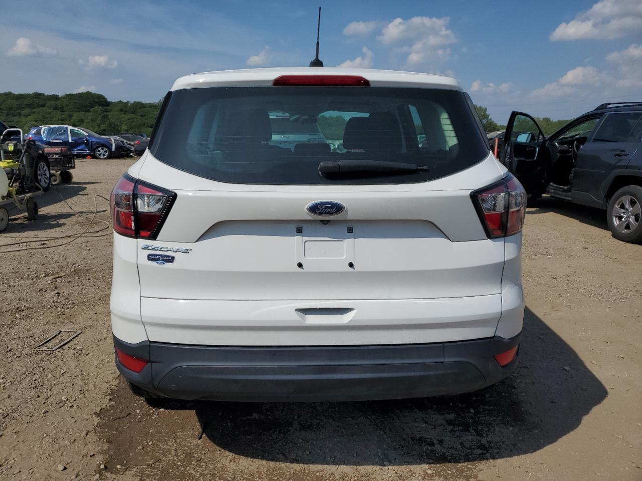 FORD ESCAPE S