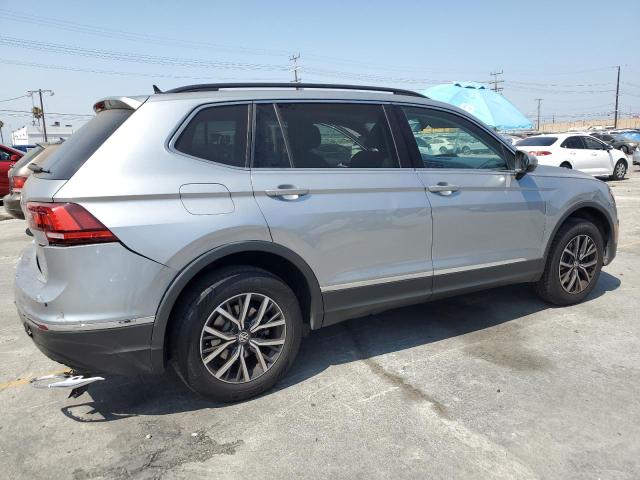 2020 VOLKSWAGEN TIGUAN SE 3VV2B7AX0LM025734