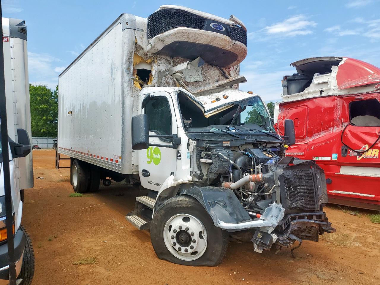 Lot #3315555773 2025 KENWORTH T270