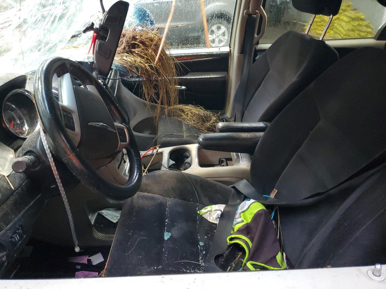 CHRYSLER TOWN & COUNTRY TOURING