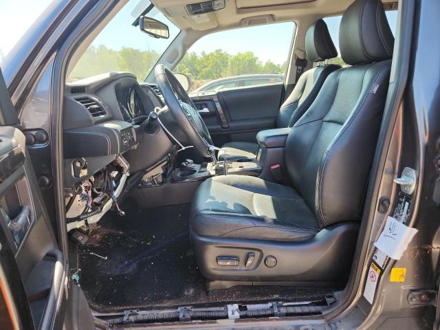 2019 TOYOTA 4RUNNER SR JTEBU5JR4K5705389