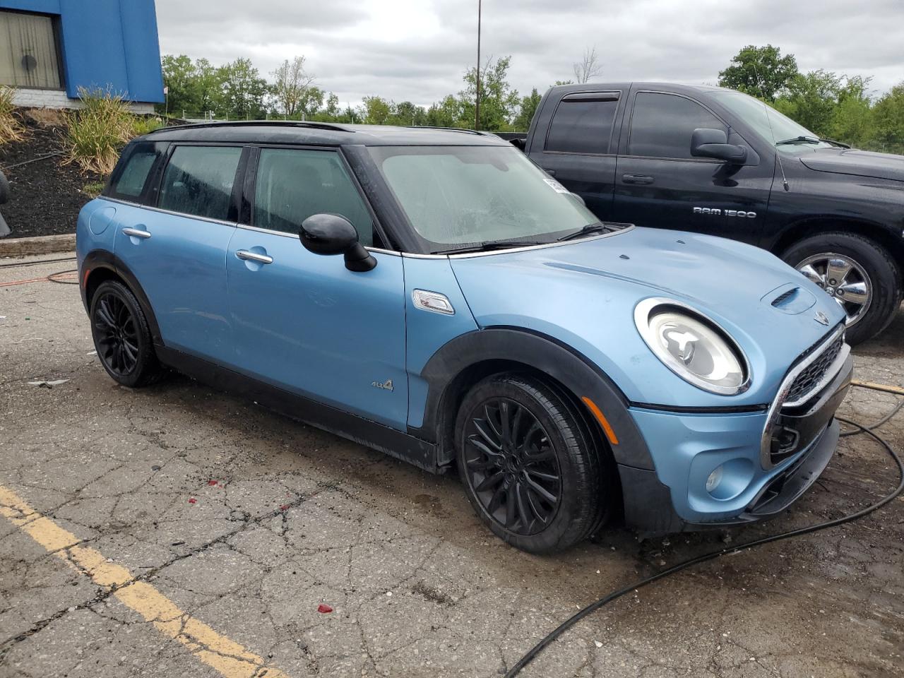 MINI COOPER S CLUBMAN ALL4