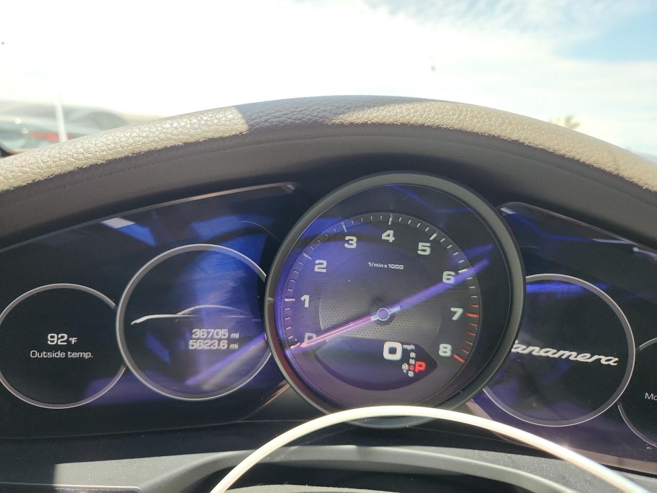 PORSCHE PANAMERA BASE