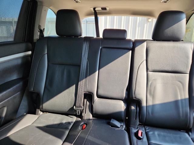 2019 TOYOTA HIGHLANDER 5TDJZRFH5KS597772