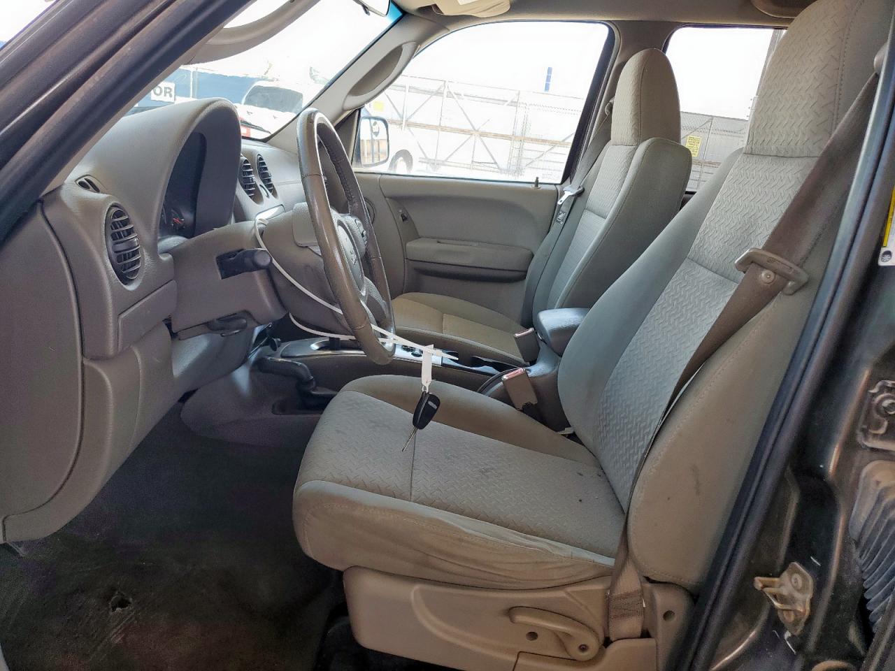 Lot #3227537618 2006 JEEP LIBERTY RE