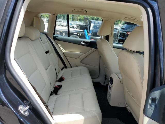 2016 VOLKSWAGEN TIGUAN S WVGBV7AX6GW575091