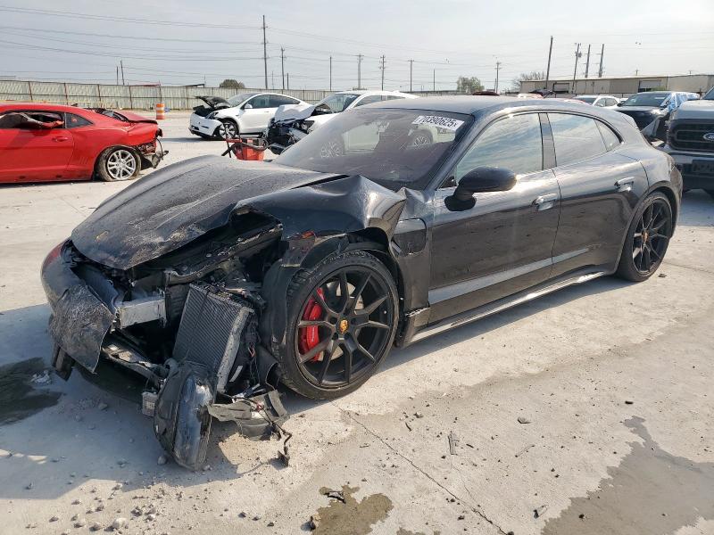 PORSCHE TAYCAN GTS SPORT TURISMO