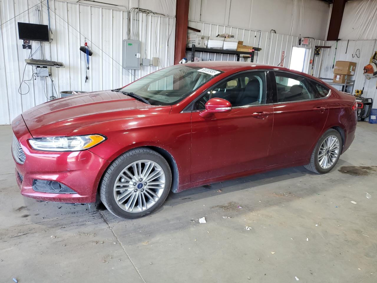 FORD FUSION SE