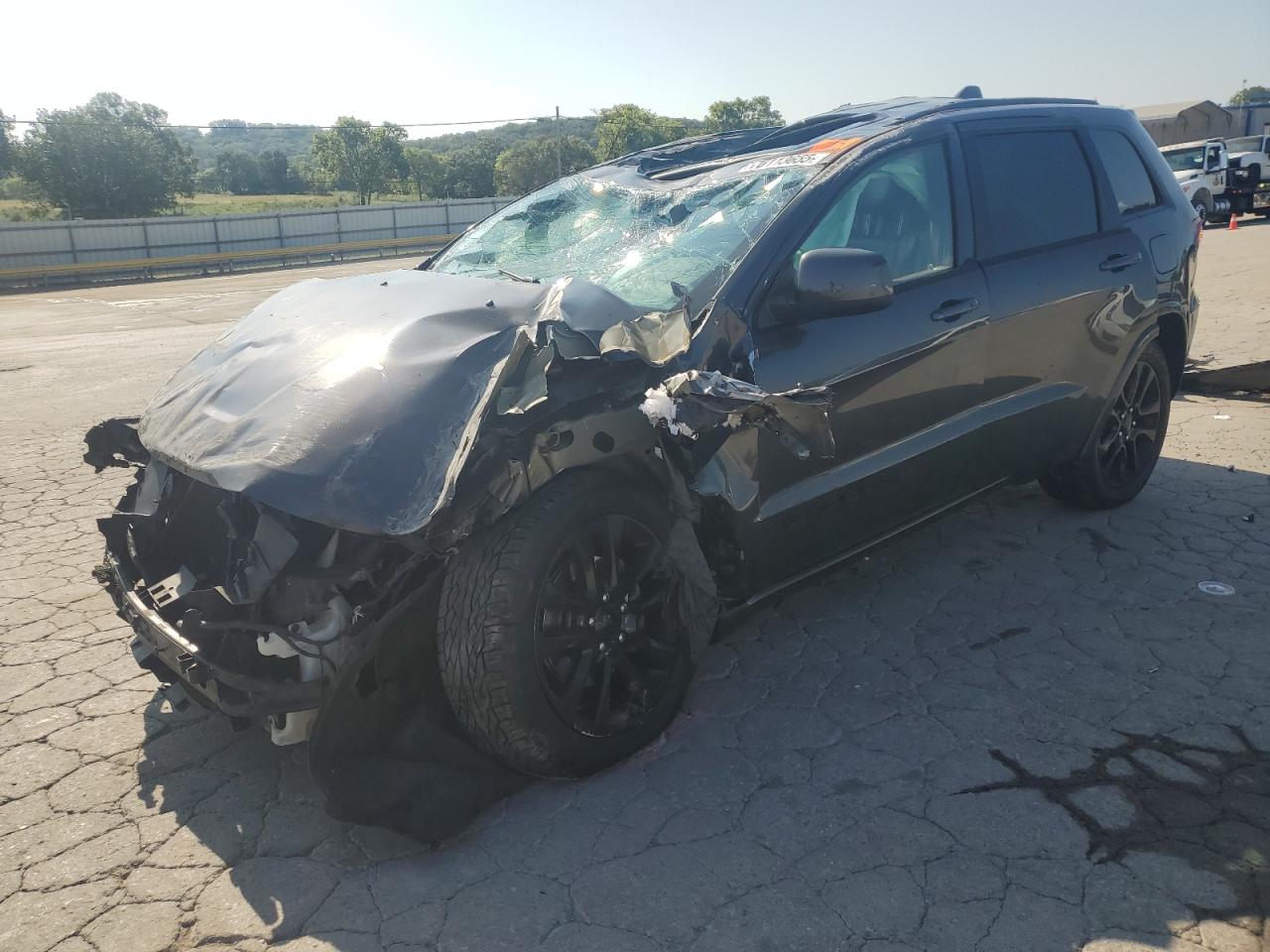 JEEP GRAND CHEROKEE LAREDO