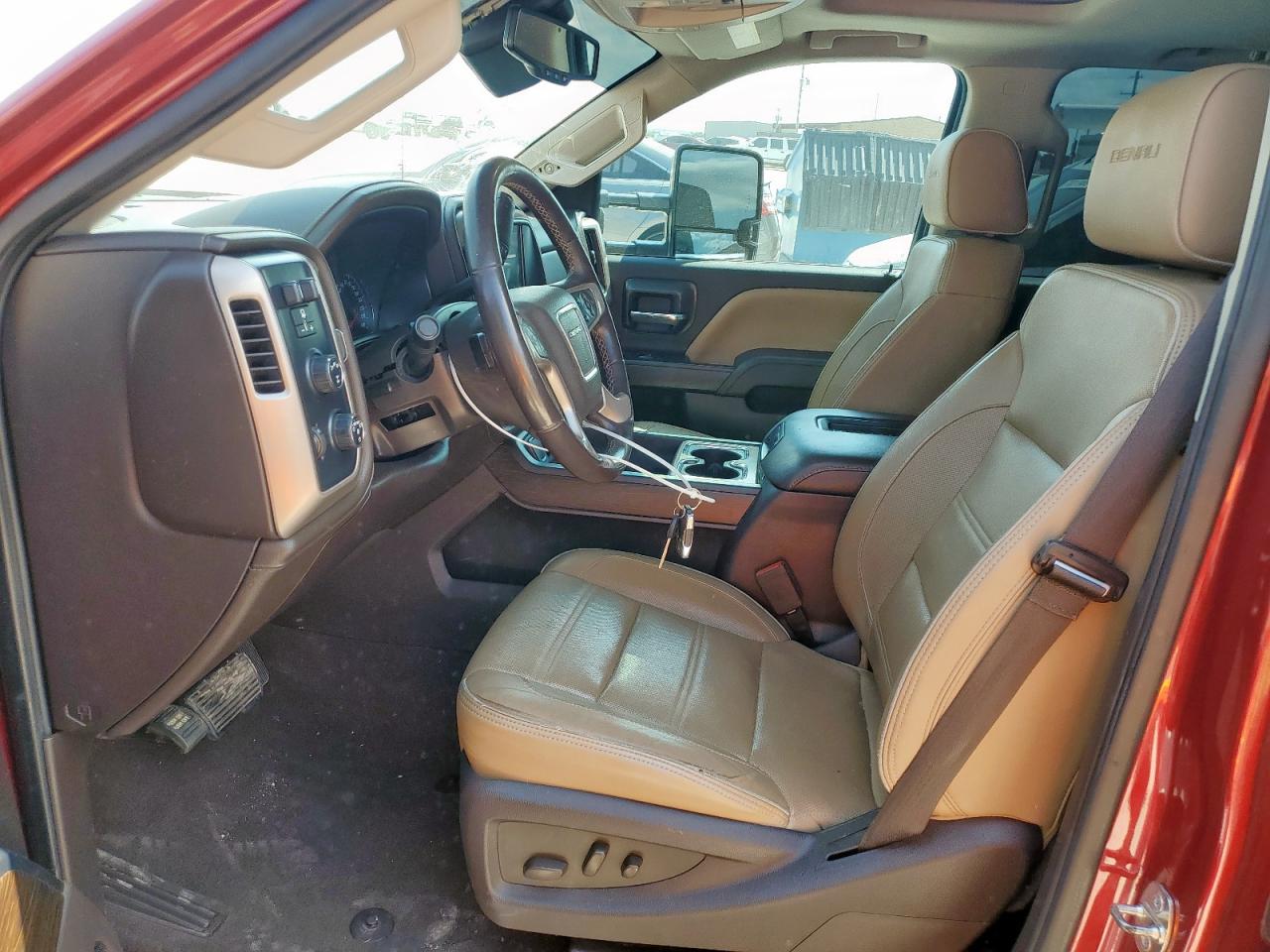 GMC SIERRA K2500 DENALI