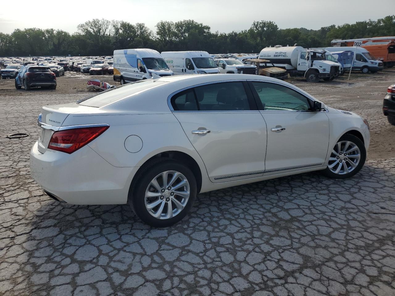 BUICK LACROSSE